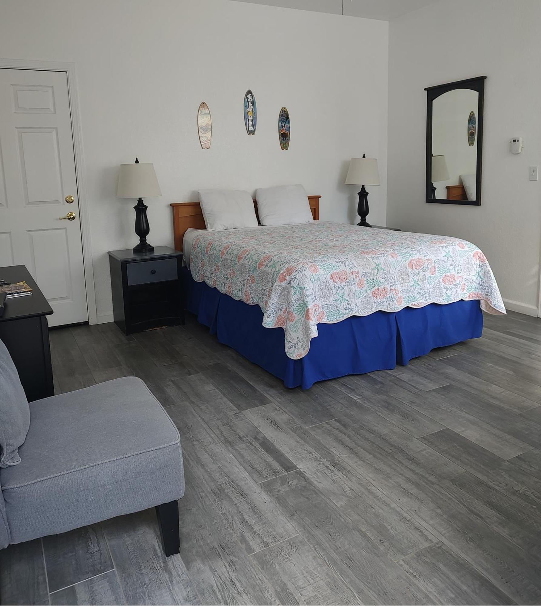 Pacific Plaza Inn 3*